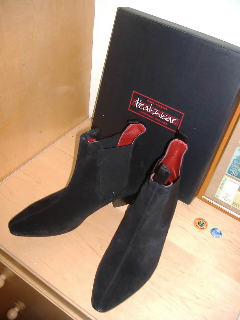 From Stiff to Sublime: The Cobbler's Guide to Conditioning Your Chelsea Boots
